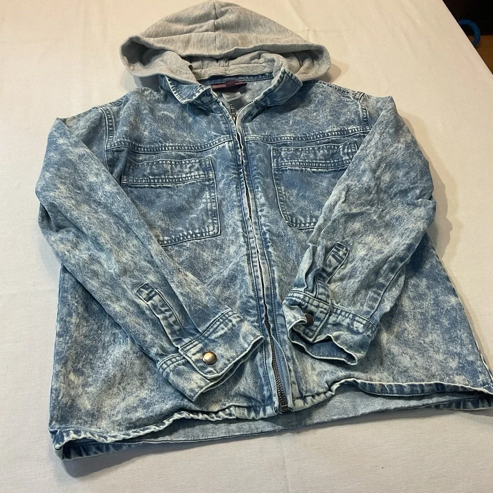 Weekend Academy Boys Vintage Style Acid Wash Hooded Jean Jacket L 10-12‎